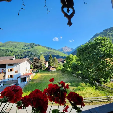 Guest house Am Muehlbach - Ferienwohnungen Luttinger *