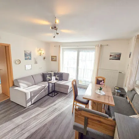 بيت ضيافة Am Muehlbach - Ferienwohnungen Luttinger بيشلباخ